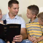Conduzca diligentemente a sus hijos a Dios – J.C. Ryle